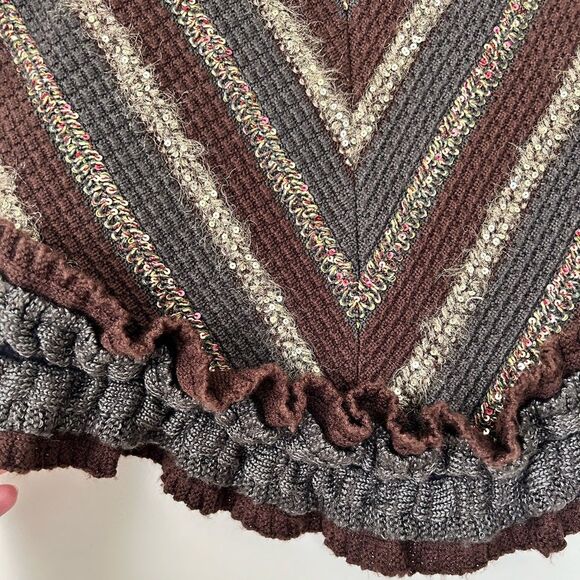 St. John SoCa Striped Cardigan - Picture 14 of 16